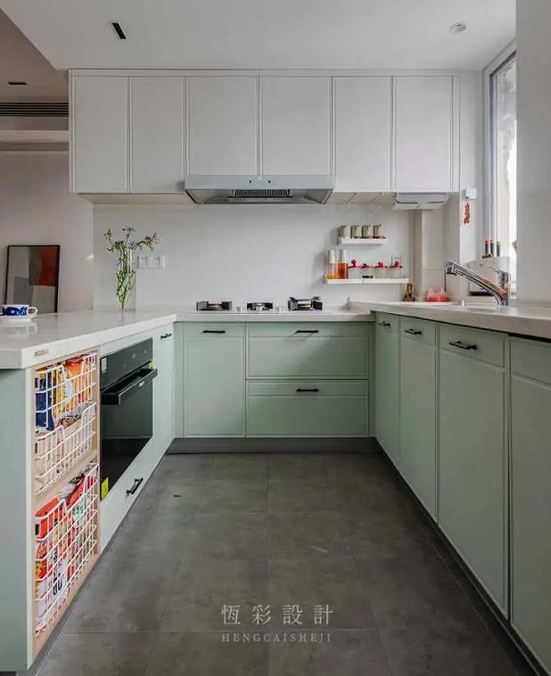 杭州橱柜选择指南:装修公司VS外部定制,哪个更适合你?