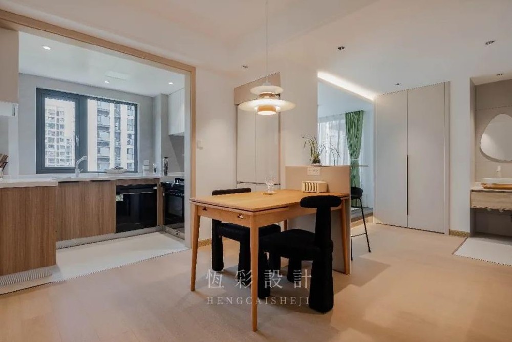 杭州四口之家房子装修，120平米日式风格三室两厅装修效果图