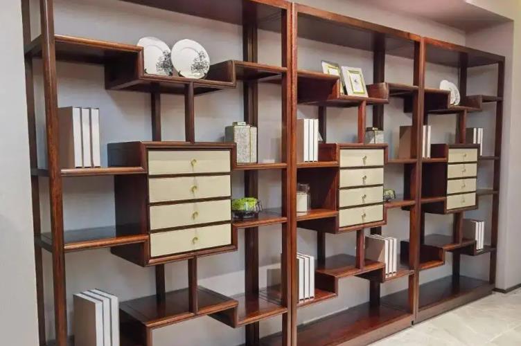 博古架在家装中的作用有哪些，杭州博古架隔断装修好不好？