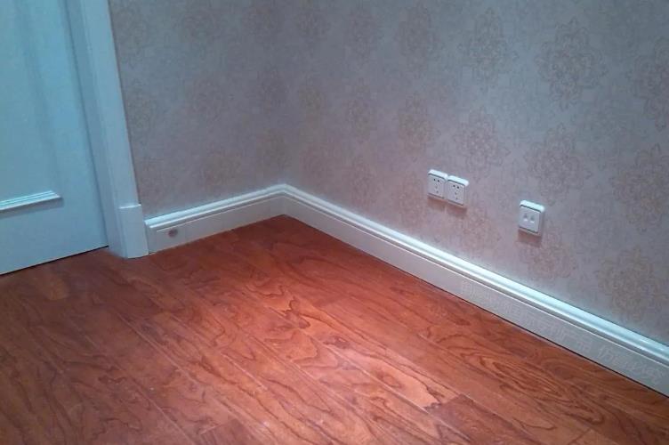 杭州踢脚线装修什么材质的好(地脚线还是踢脚线)