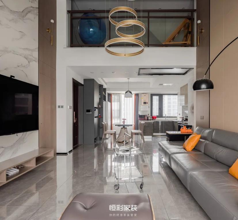 杭州复式楼装修公司挑高客厅设计.jpg