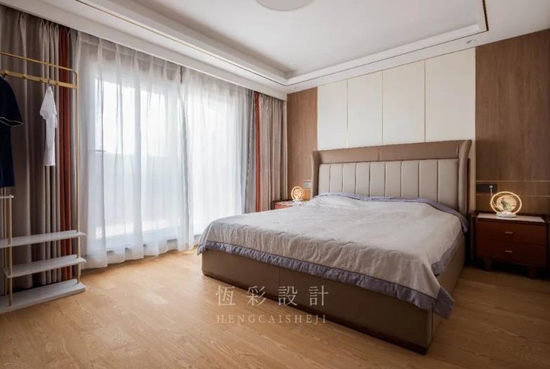 1681549789214613.jpg 嘉利花园顶跃大宅主卧装修.jpg